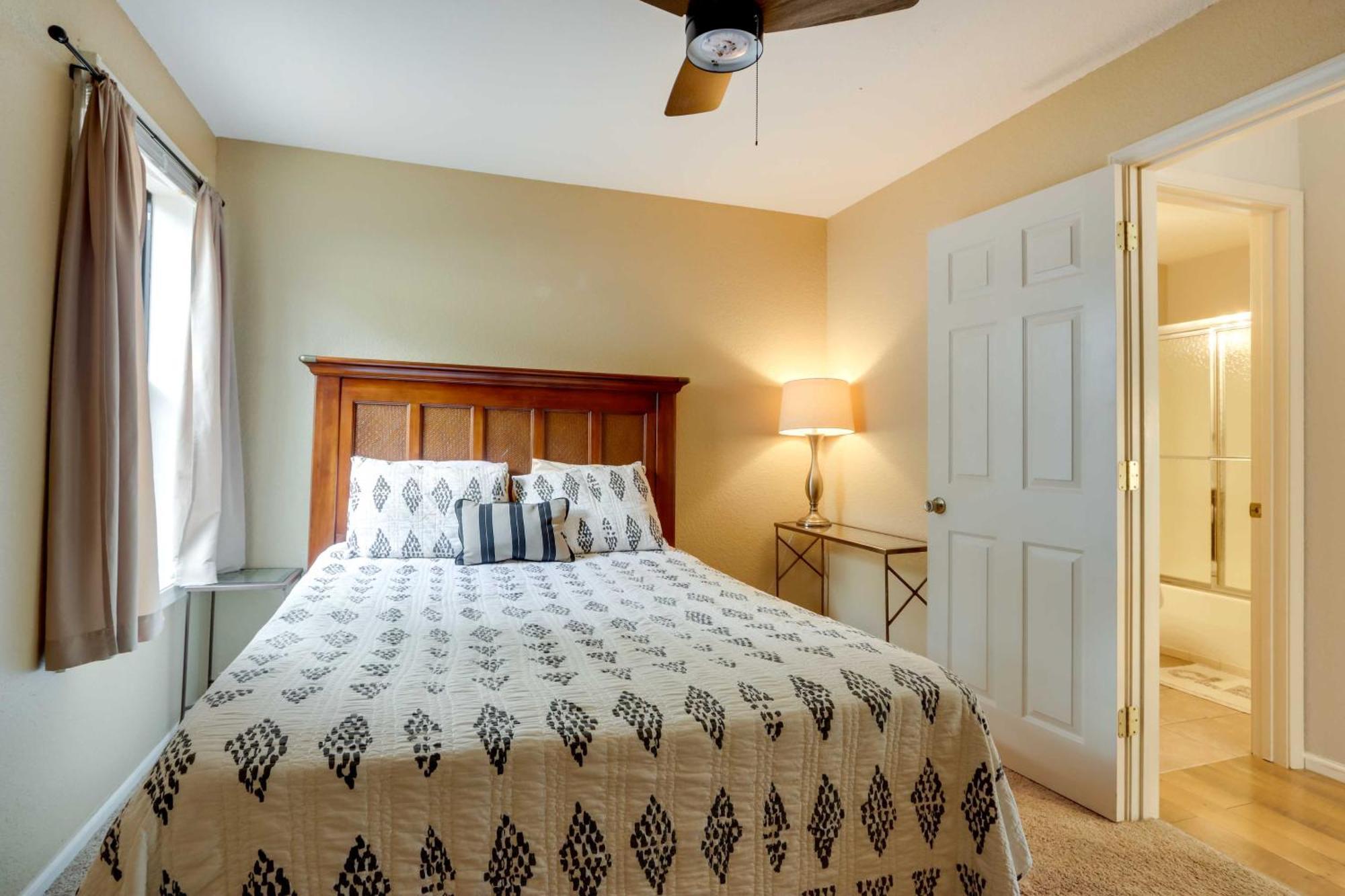 Lakefront Osage Beach Condo With Community Pool Buitenkant foto