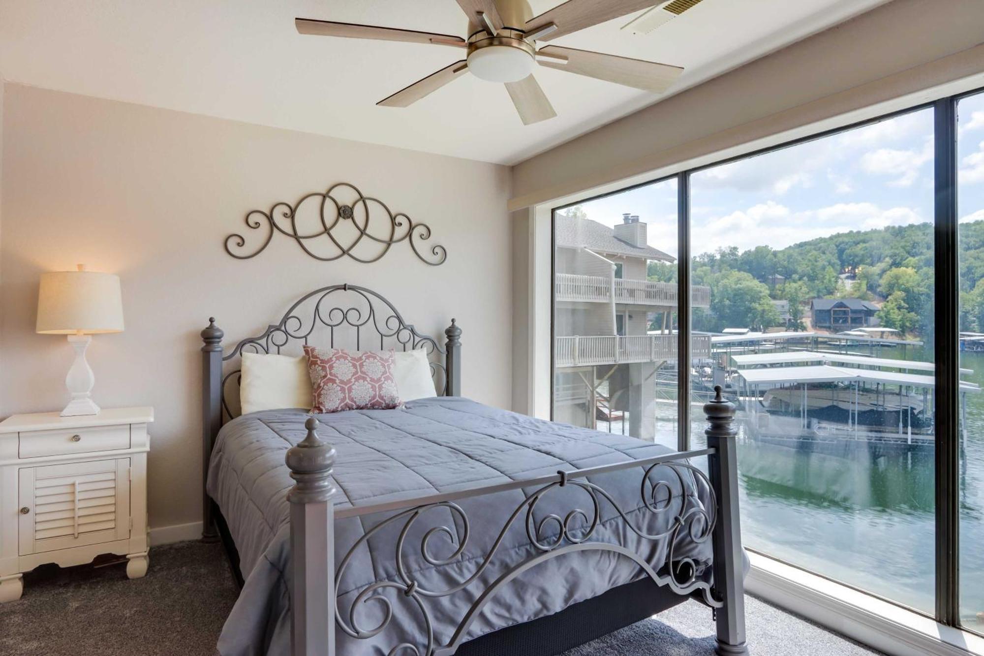 Lakefront Osage Beach Condo With Community Pool Buitenkant foto